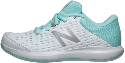 best tennis shoes for wide feet womens