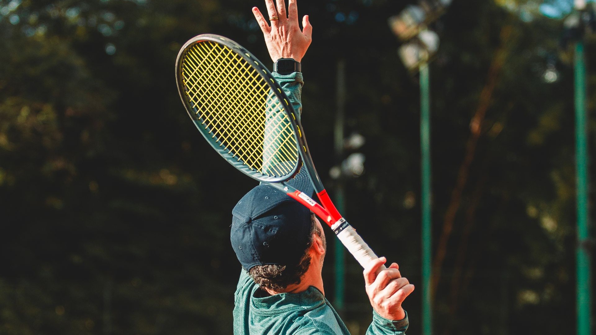 Player exploding out of a split step on a hard court