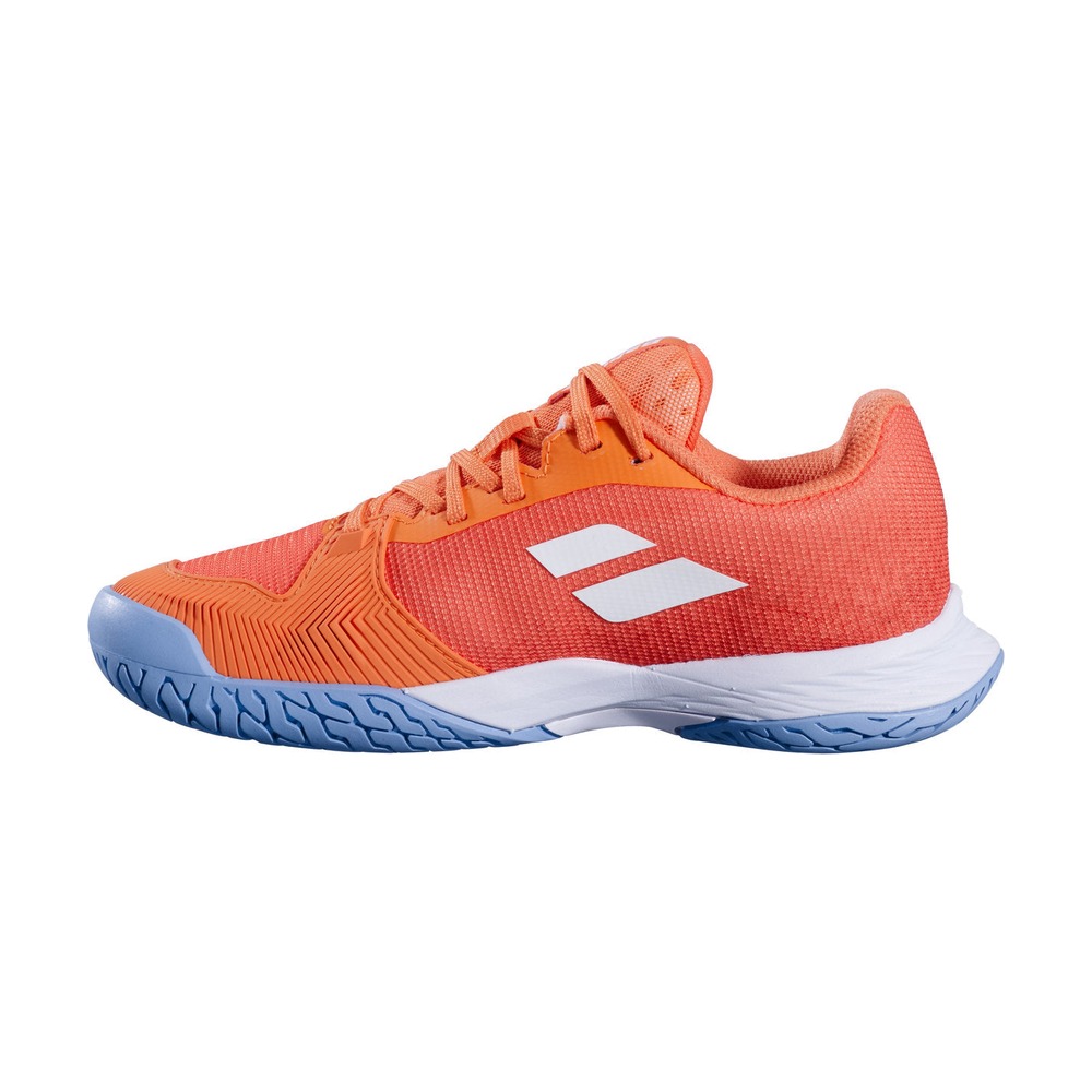 Babolat Junior Jet Mach 3 tennis shoe, side view on white background.